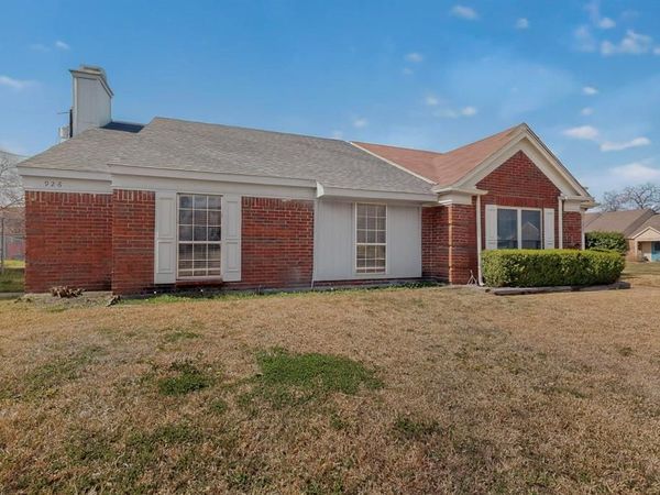 926 Binbrook Drive, Mesquite, TX 75149
