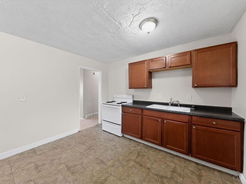 2547 Adams Road, Colerain Township, OH 45231 Photo 14