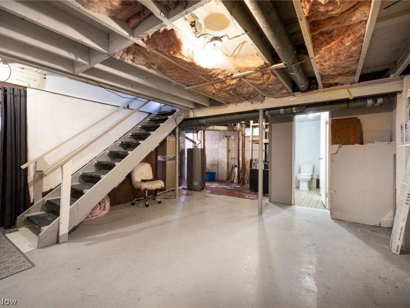 894 Argonne Avenue , Akron, OH 44310 Photo 19