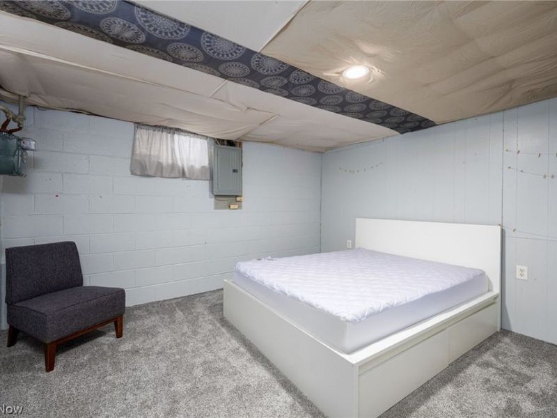 894 Argonne Avenue , Akron, OH 44310 Photo 22