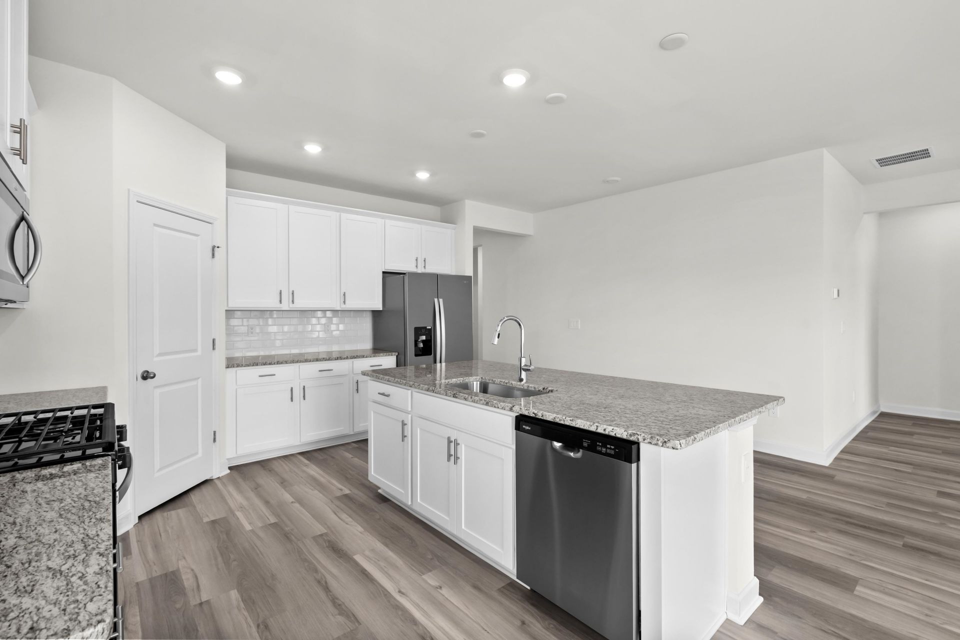 511 Cypress Preserve Circle Photo 18