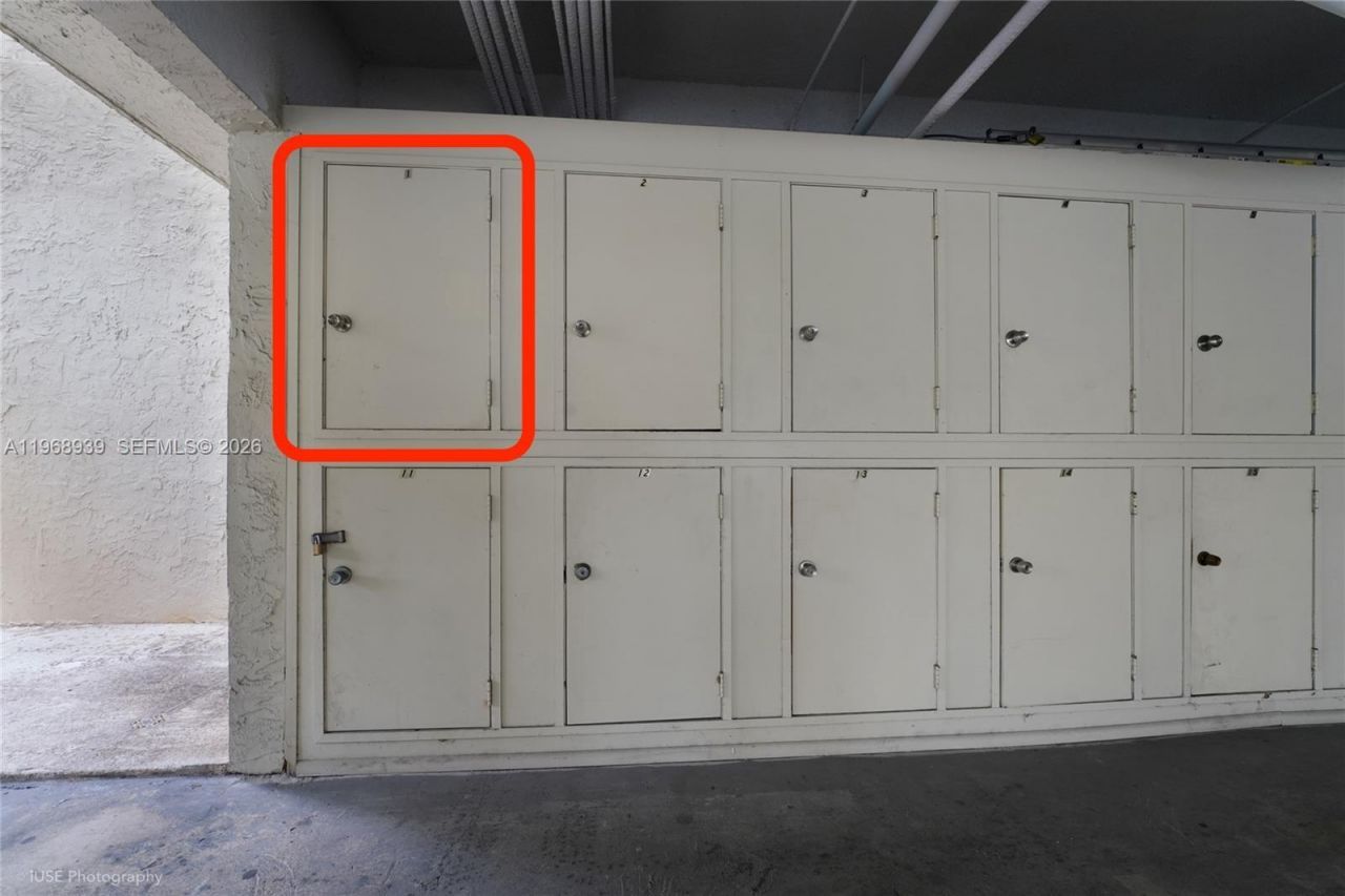 411 Anastasia Ave , Unit 303, Coral Gables, FL 33134 Photo