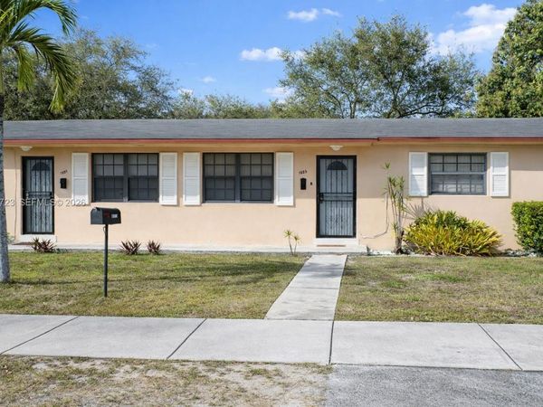 1855 NW 93rd Ter , Miami, FL 33147