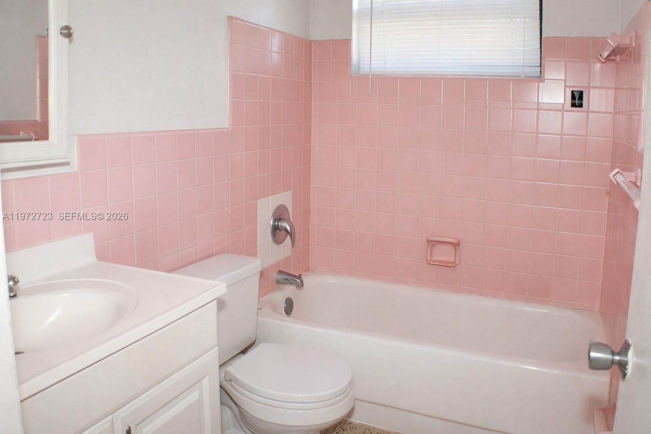 1855 NW 93rd Ter , Miami, FL 33147 Photo