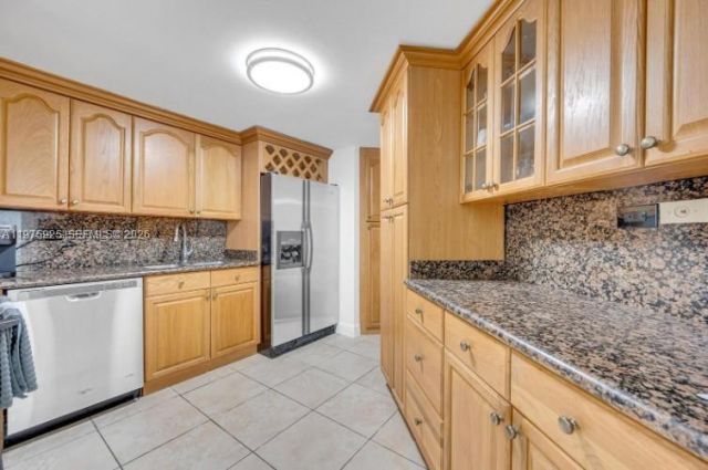 999 Brickell Bay Dr , Unit 2007, Miami, FL 33131 Photo