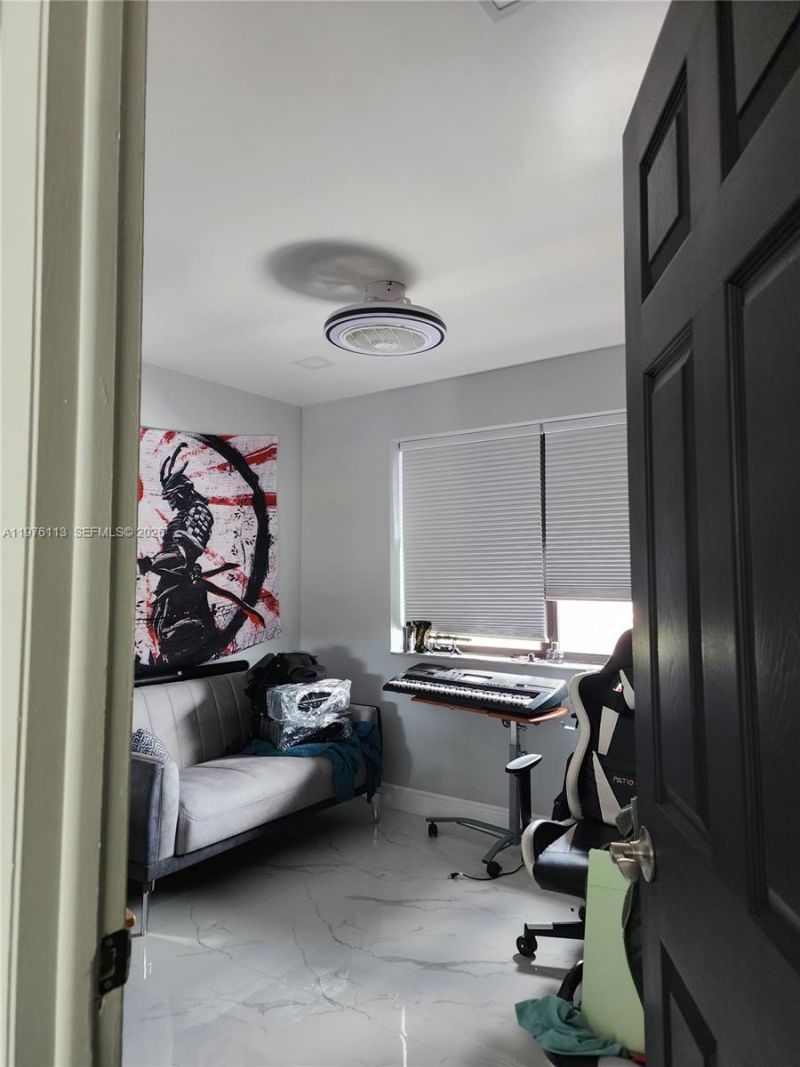 10046 Winding Lake Rd, Unit 201, Sunrise, FL 33351 Photo