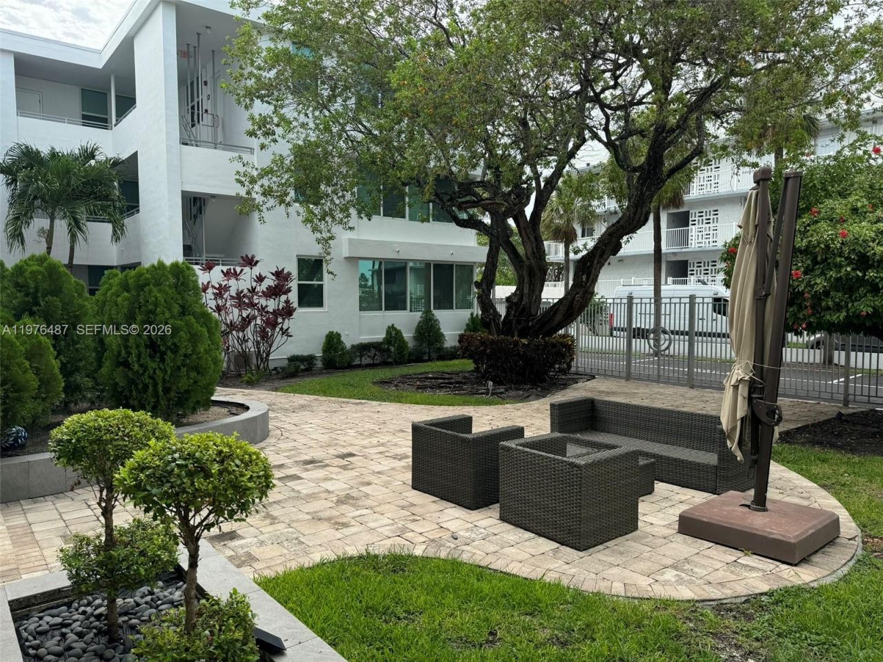 10210 Collins Ave, Unit 107, Bal Harbour, FL 33154 Photo