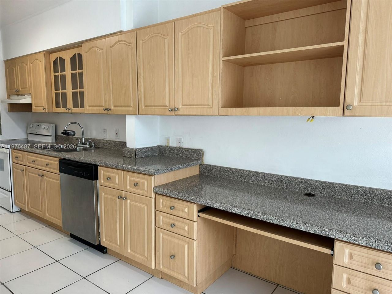 10210 Collins Ave, Unit 107, Bal Harbour, FL 33154 Photo