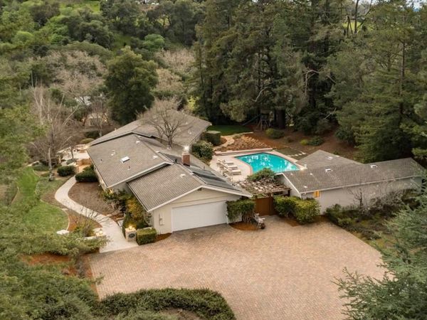 28100 Radcliffe Lane, Los Altos Hills, CA 94022