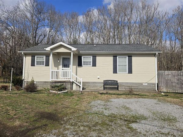 302 Mercer Street , Powderly, KY 42367