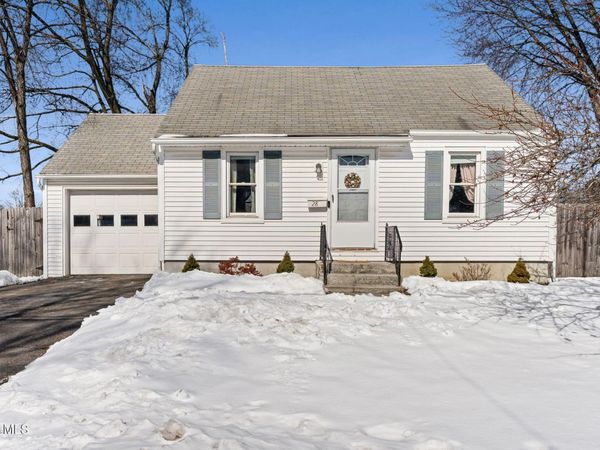 28 Rooney Avenue, Albany, NY 12205