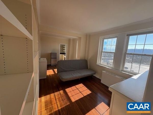 500 COURT SQ, Unit 806, CHARLOTTESVILLE, VA 22902