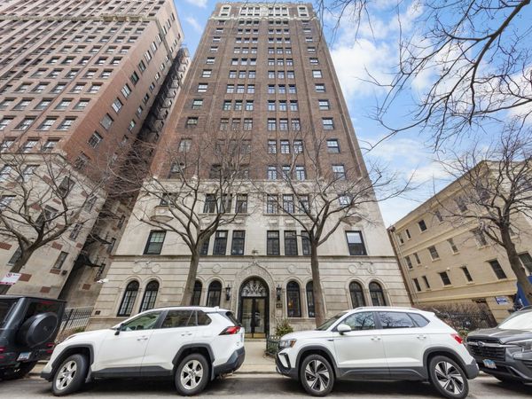 415 W ALDINE Avenue , Unit 2A, Chicago, IL 60657