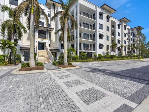 1111 Central AVE , Unit 216, NAPLES, FL 34102