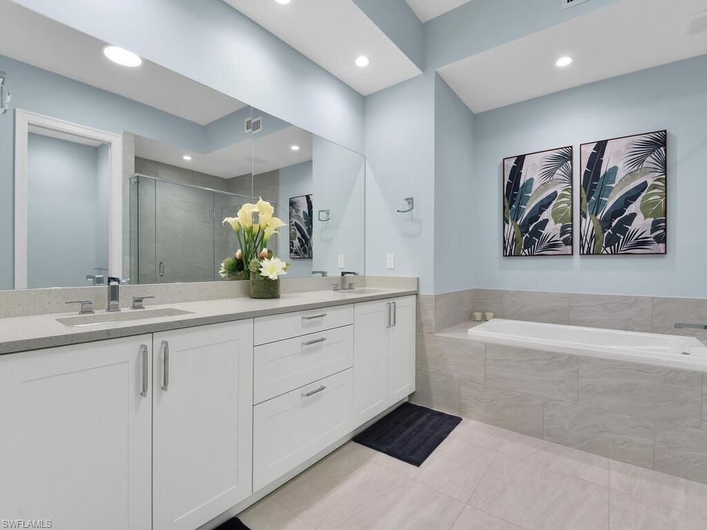 1111 Central Ave , Unit 216, Naples, FL 34102 Photo