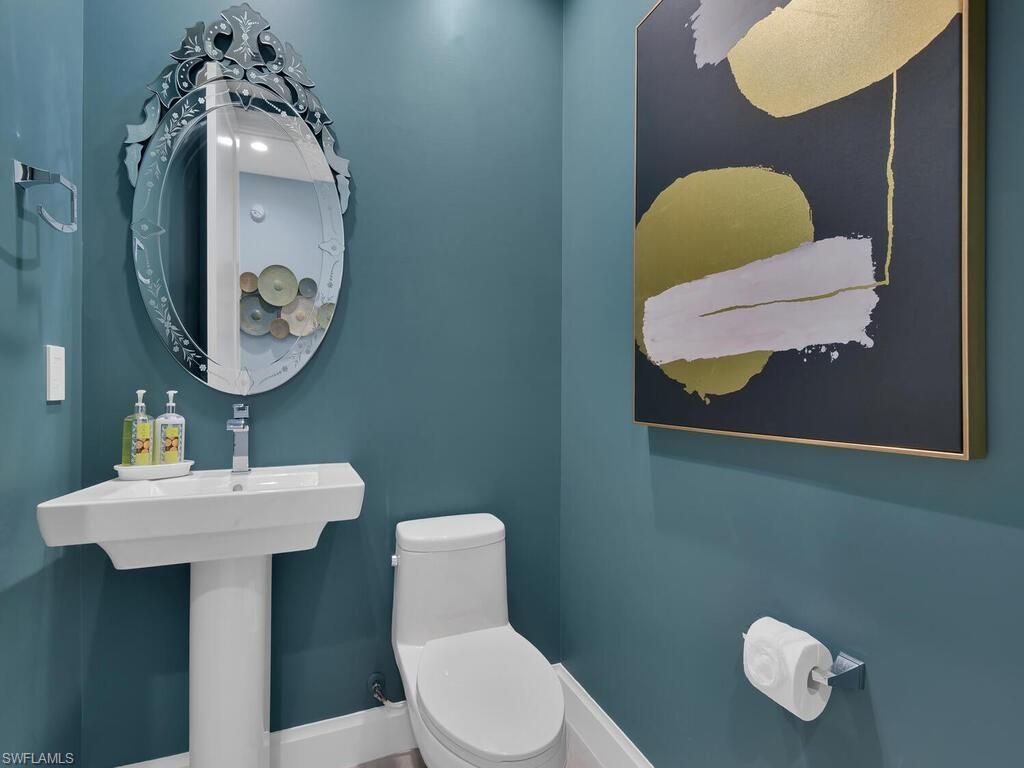 1111 Central Ave , Unit 216, Naples, FL 34102 Photo