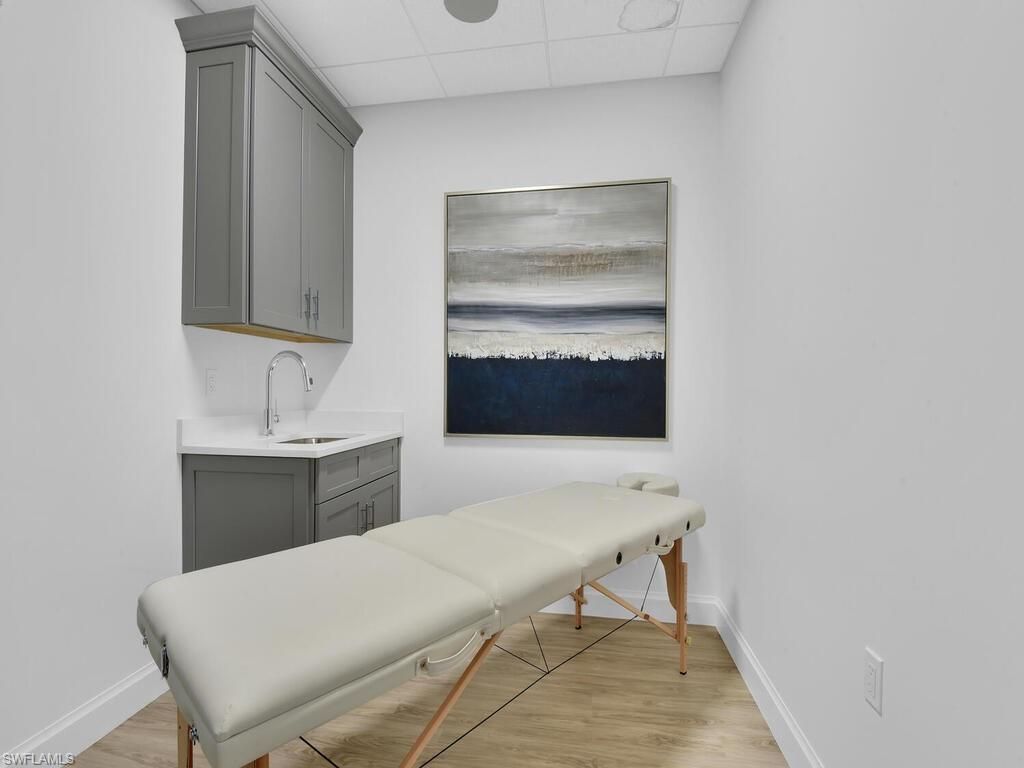 1111 Central Ave , Unit 216, Naples, FL 34102 Photo