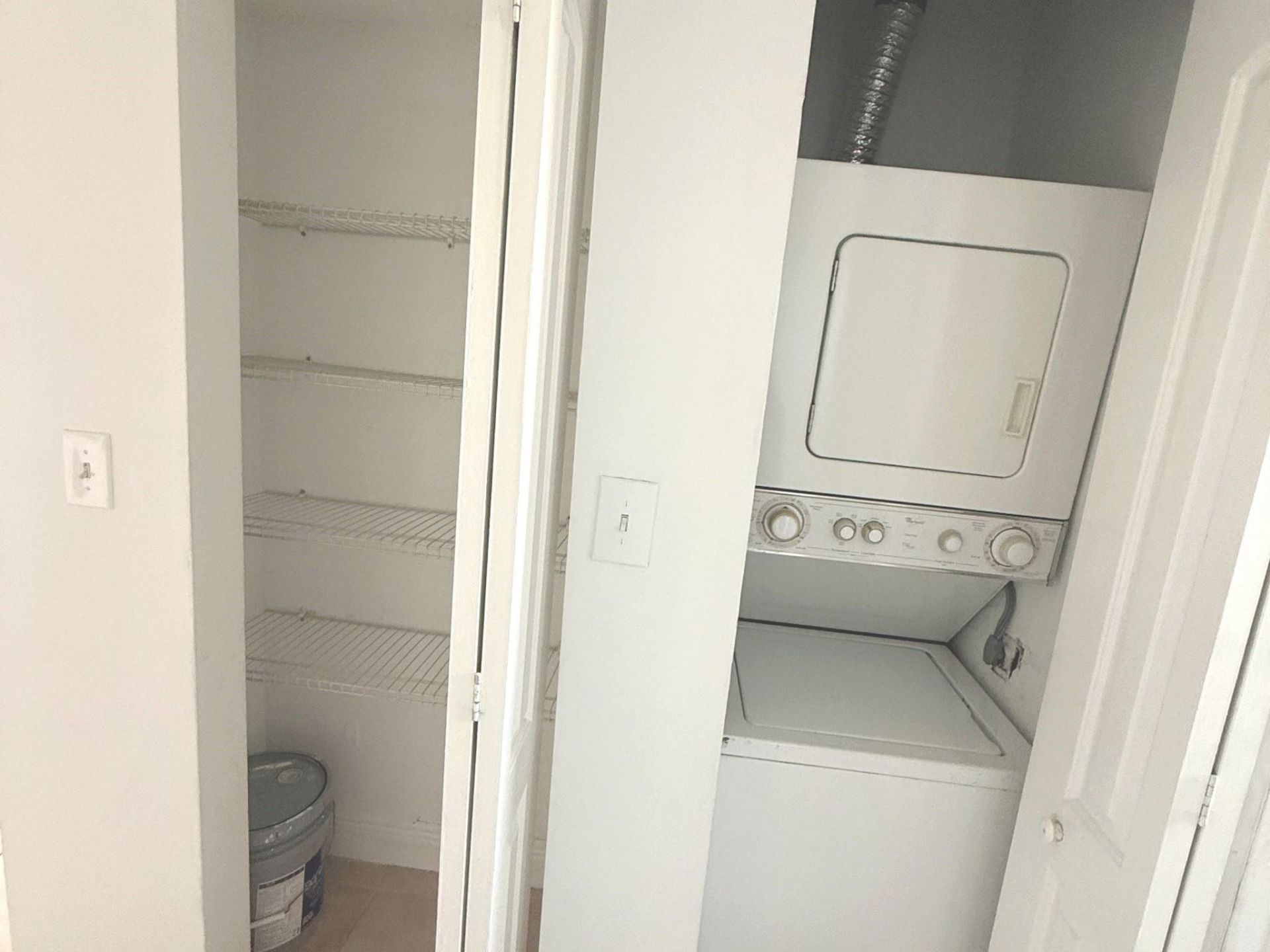 8075 NW 7th Street, Unit 402, Miami, FL 33126 Photo