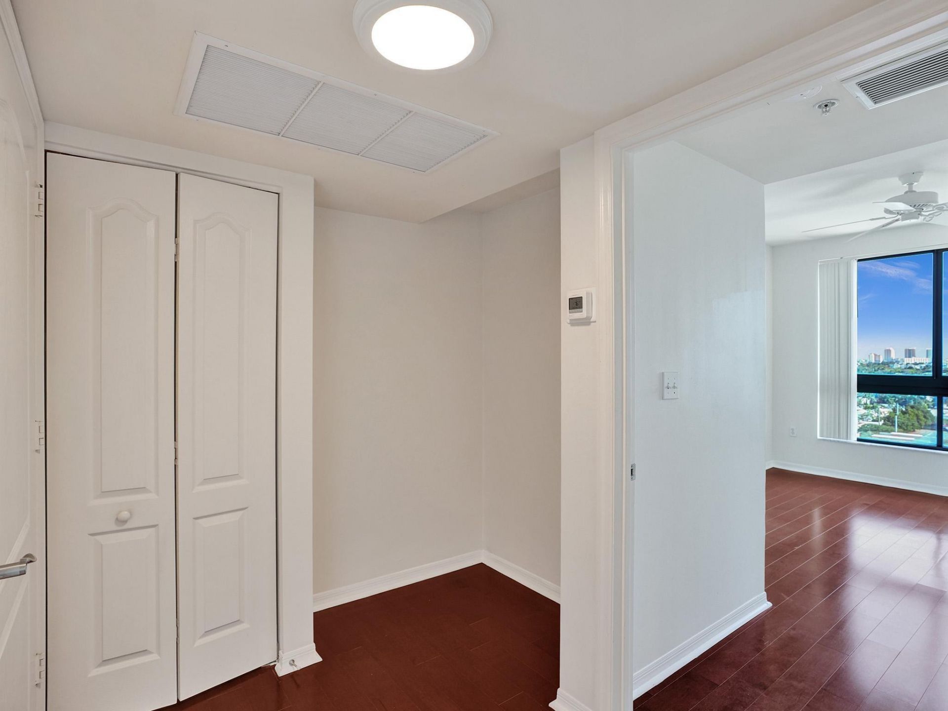 110 N Federal Highway, Unit 1212, Fort Lauderdale, FL 33301 Photo