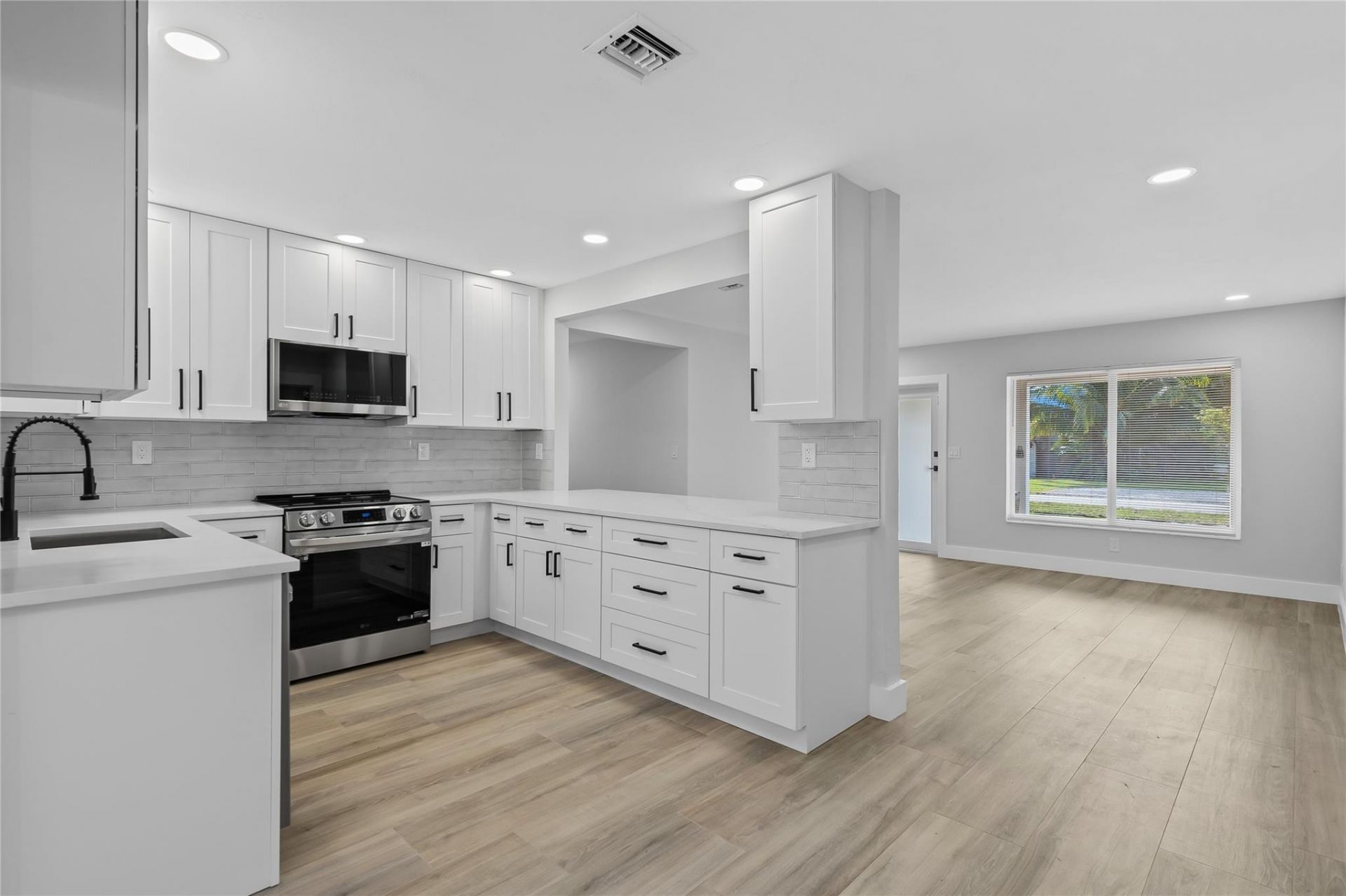 333 NE 24th Street, Wilton Manors, FL 33305 Photo