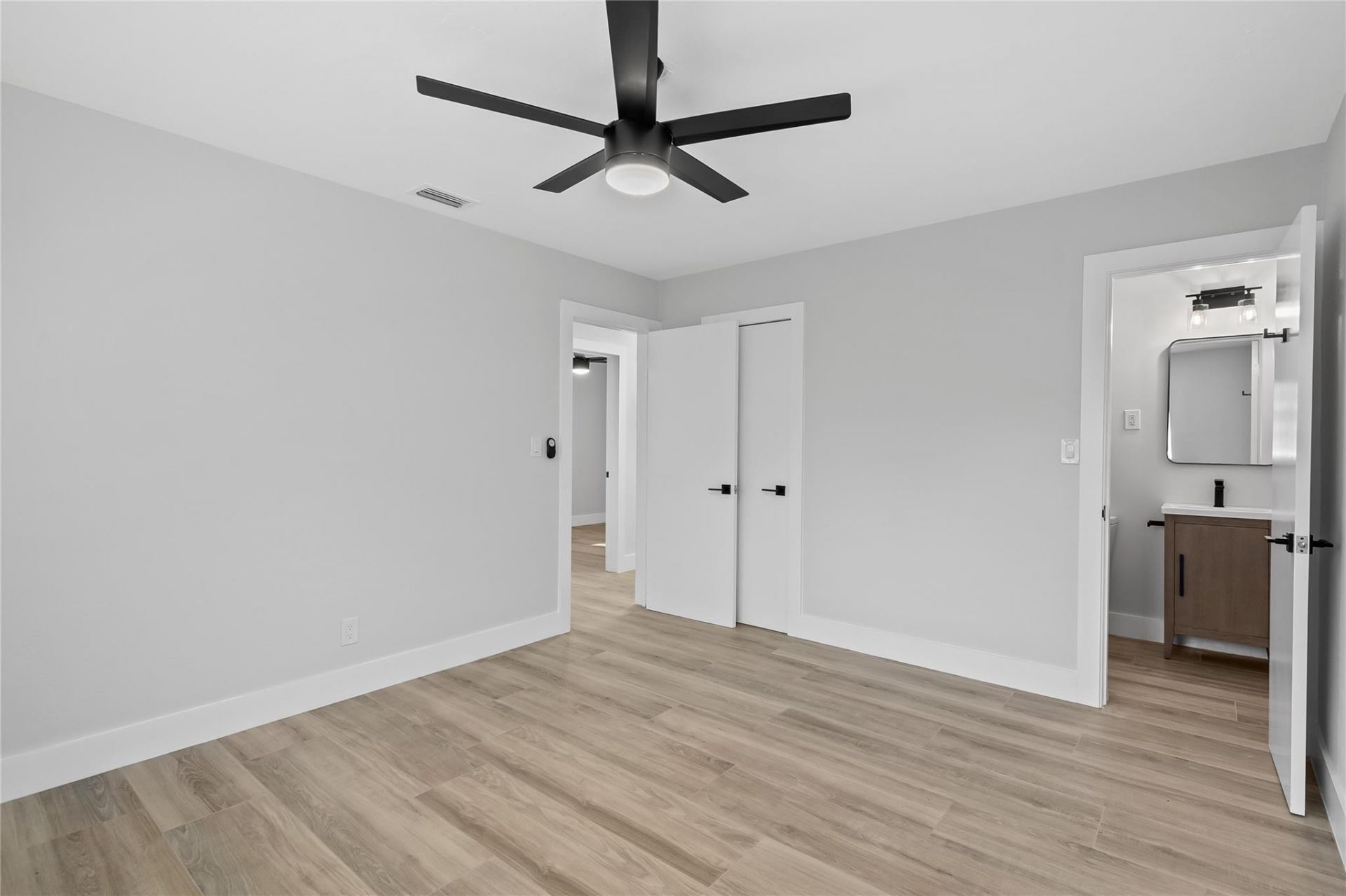 333 NE 24th Street, Wilton Manors, FL 33305 Photo