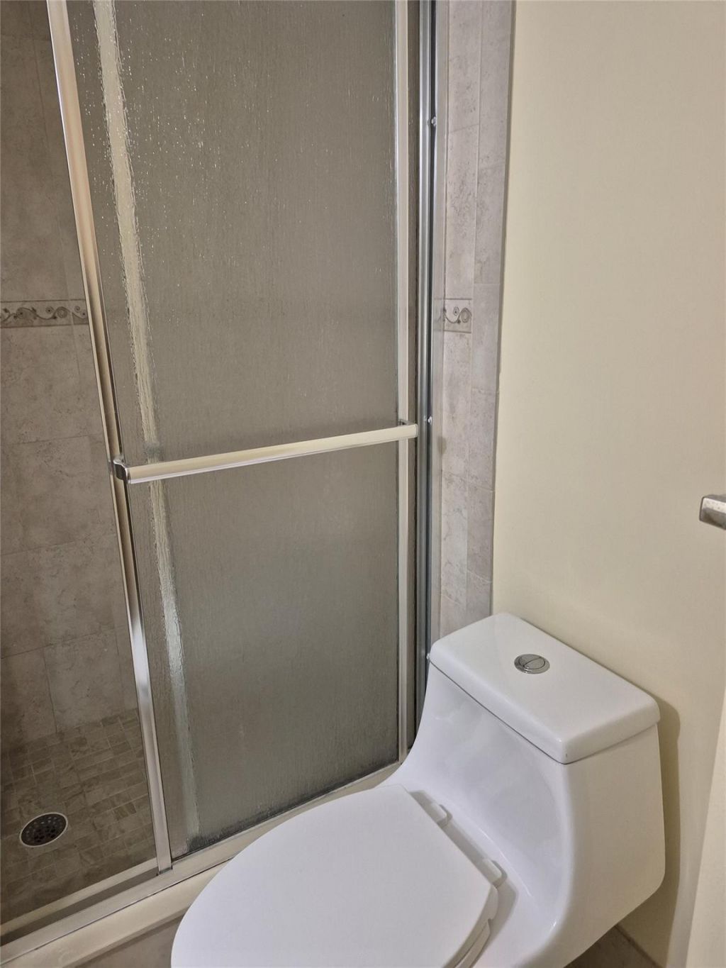 8891 Sunrise Lakes Boulevard, Unit 111, Sunrise, FL 33322 Photo