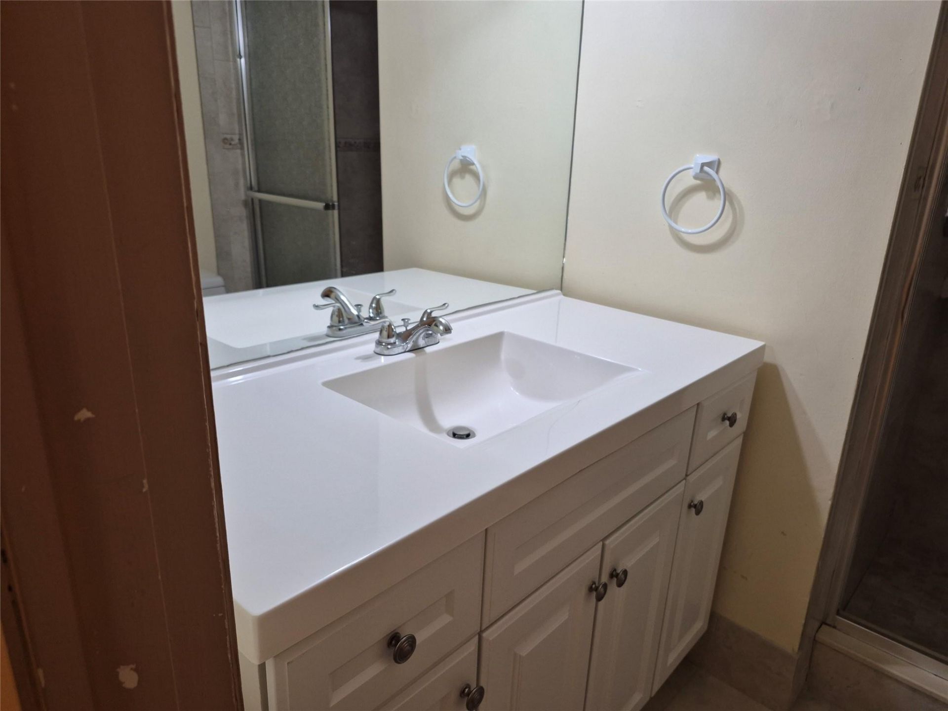 8891 Sunrise Lakes Boulevard, Unit 111, Sunrise, FL 33322 Photo