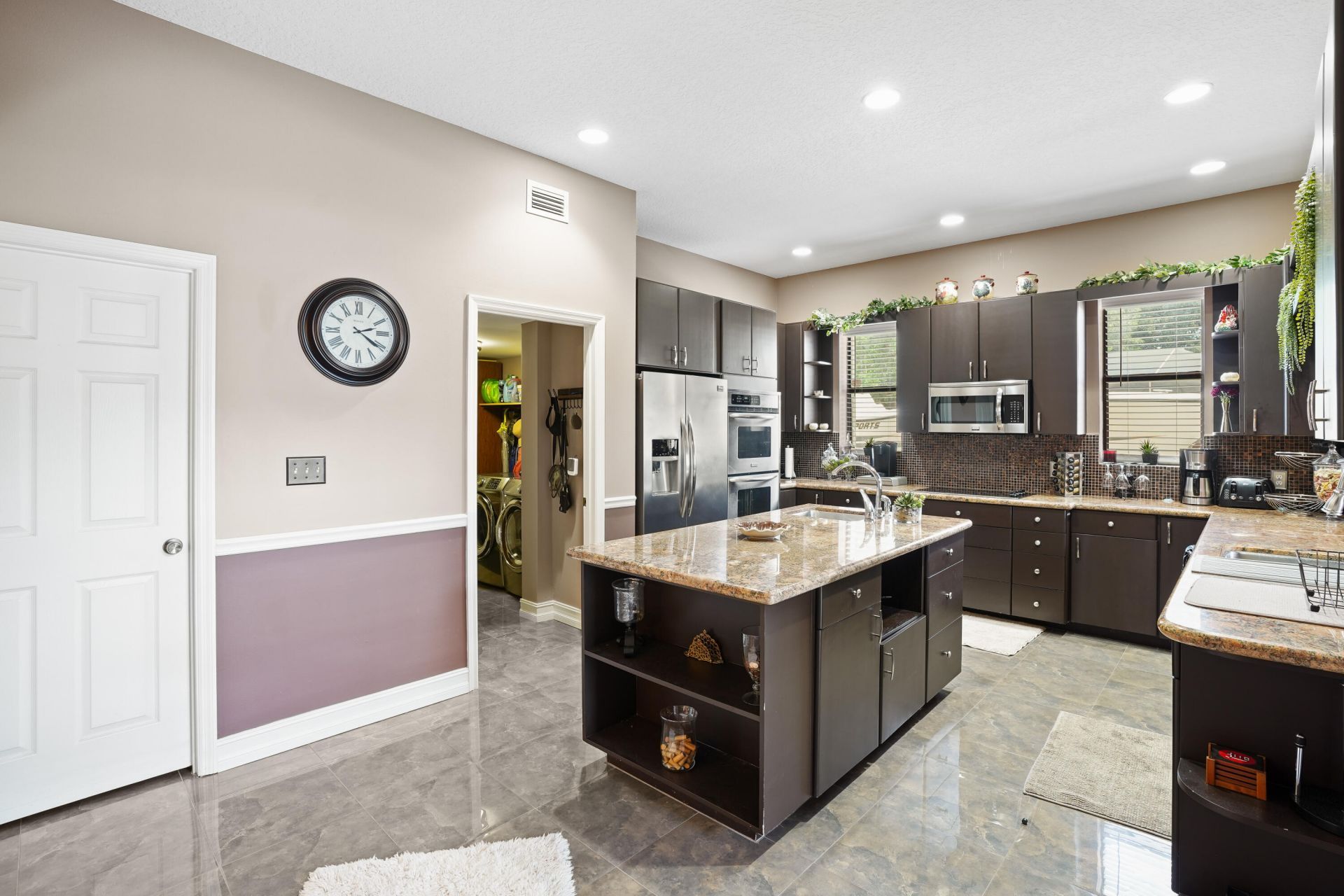 8945 S Indian River Drive, Fort Pierce, FL 34982 Photo