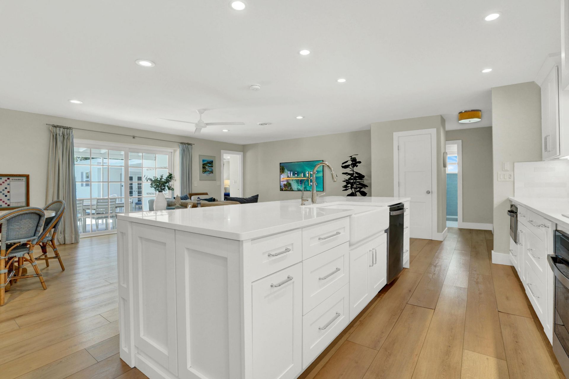 19256 Country Club Drive, Jupiter, FL 33469 Photo