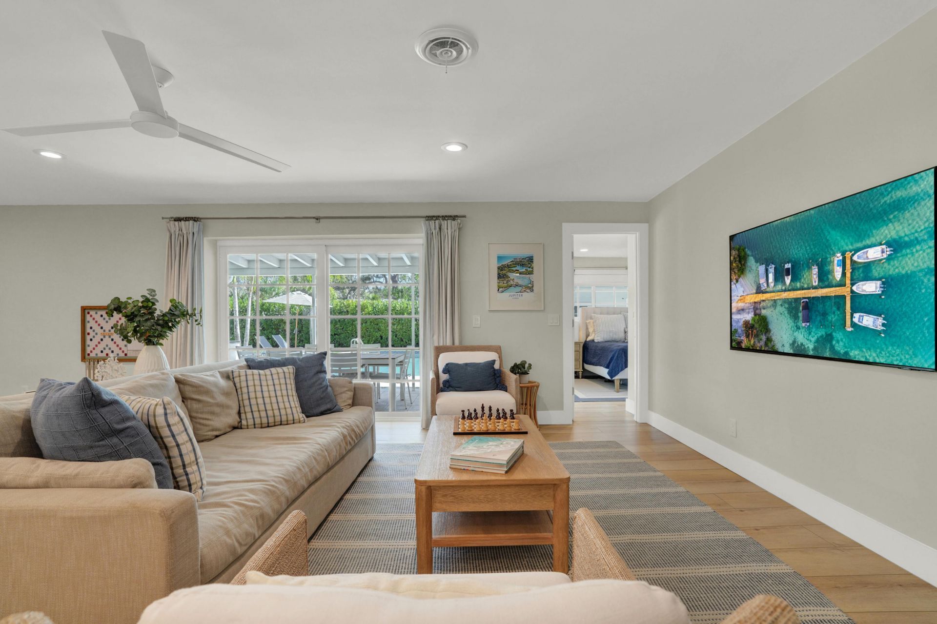 19256 Country Club Drive, Jupiter, FL 33469 Photo