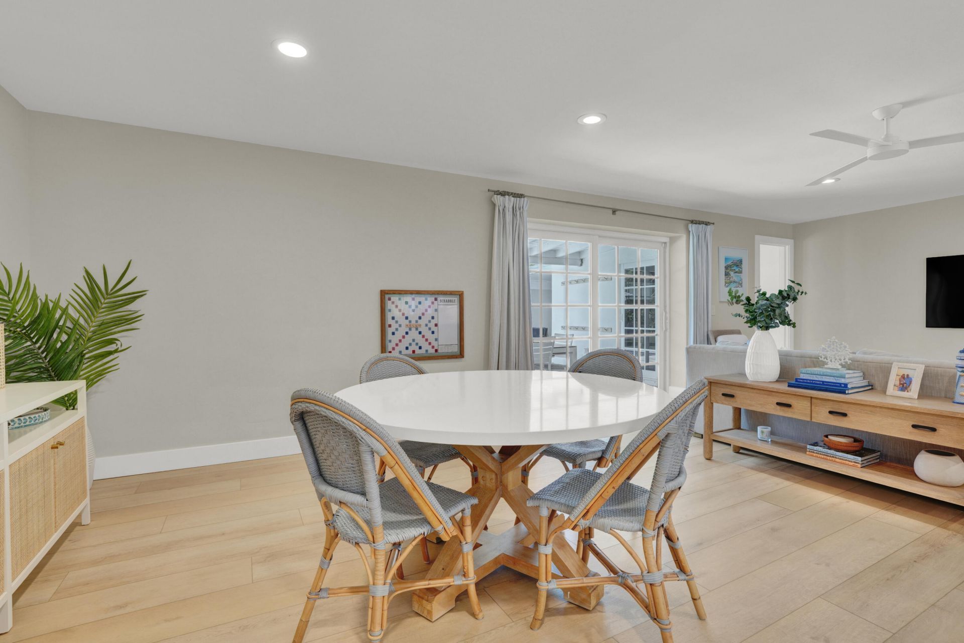 19256 Country Club Drive, Jupiter, FL 33469 Photo