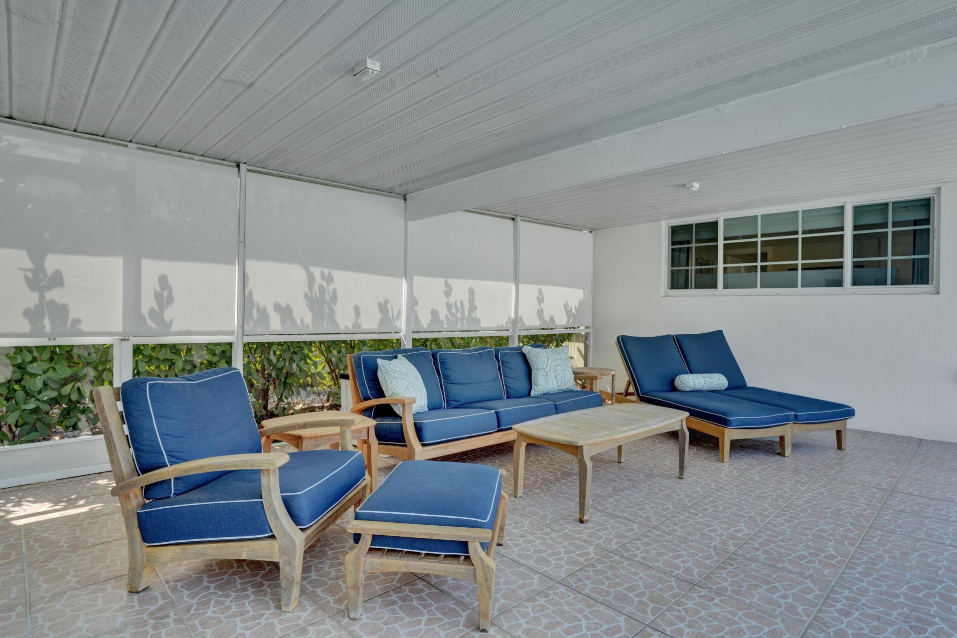 19256 Country Club Drive, Jupiter, FL 33469 Photo