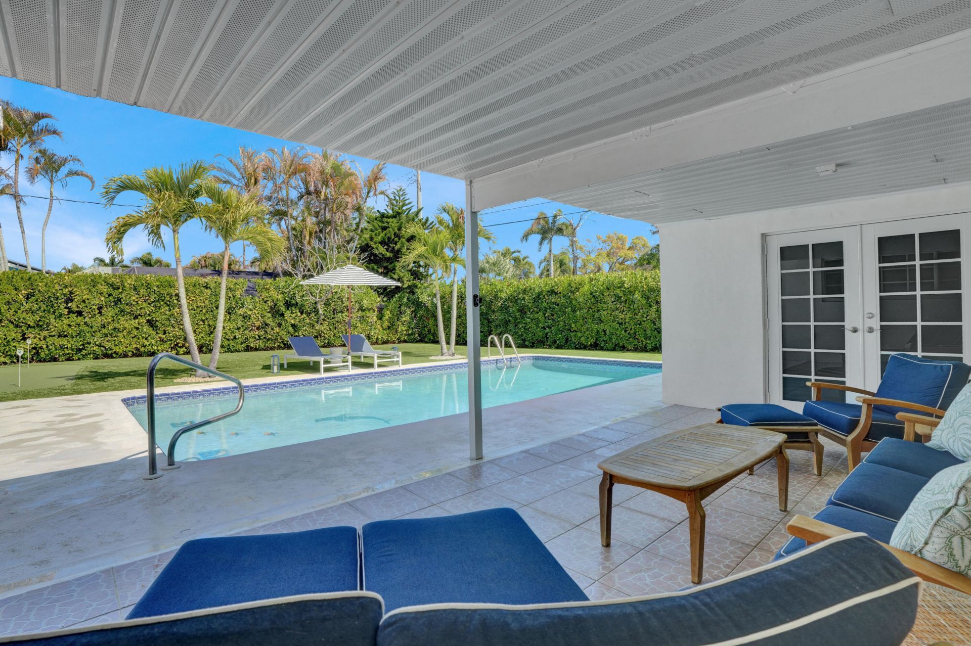 19256 Country Club Drive, Jupiter, FL 33469 Photo