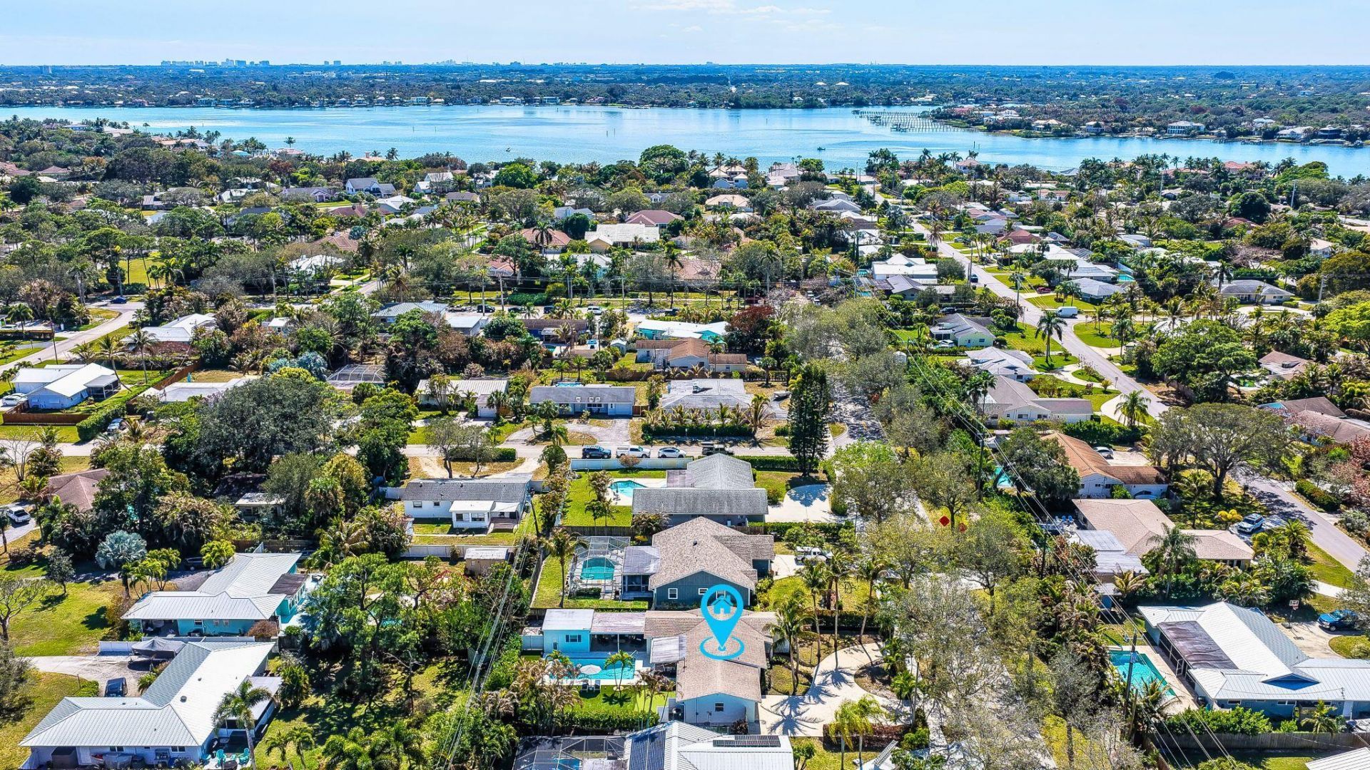 19256 Country Club Drive, Jupiter, FL 33469 Photo