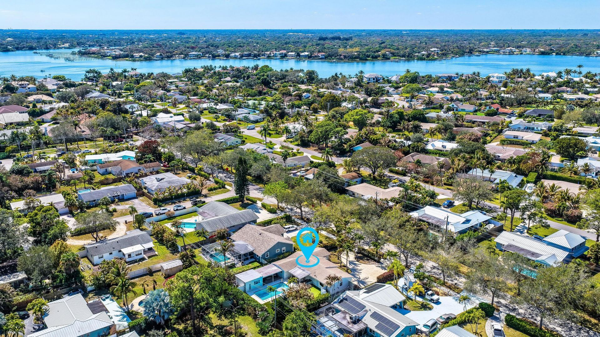 19256 Country Club Drive, Jupiter, FL 33469 Photo