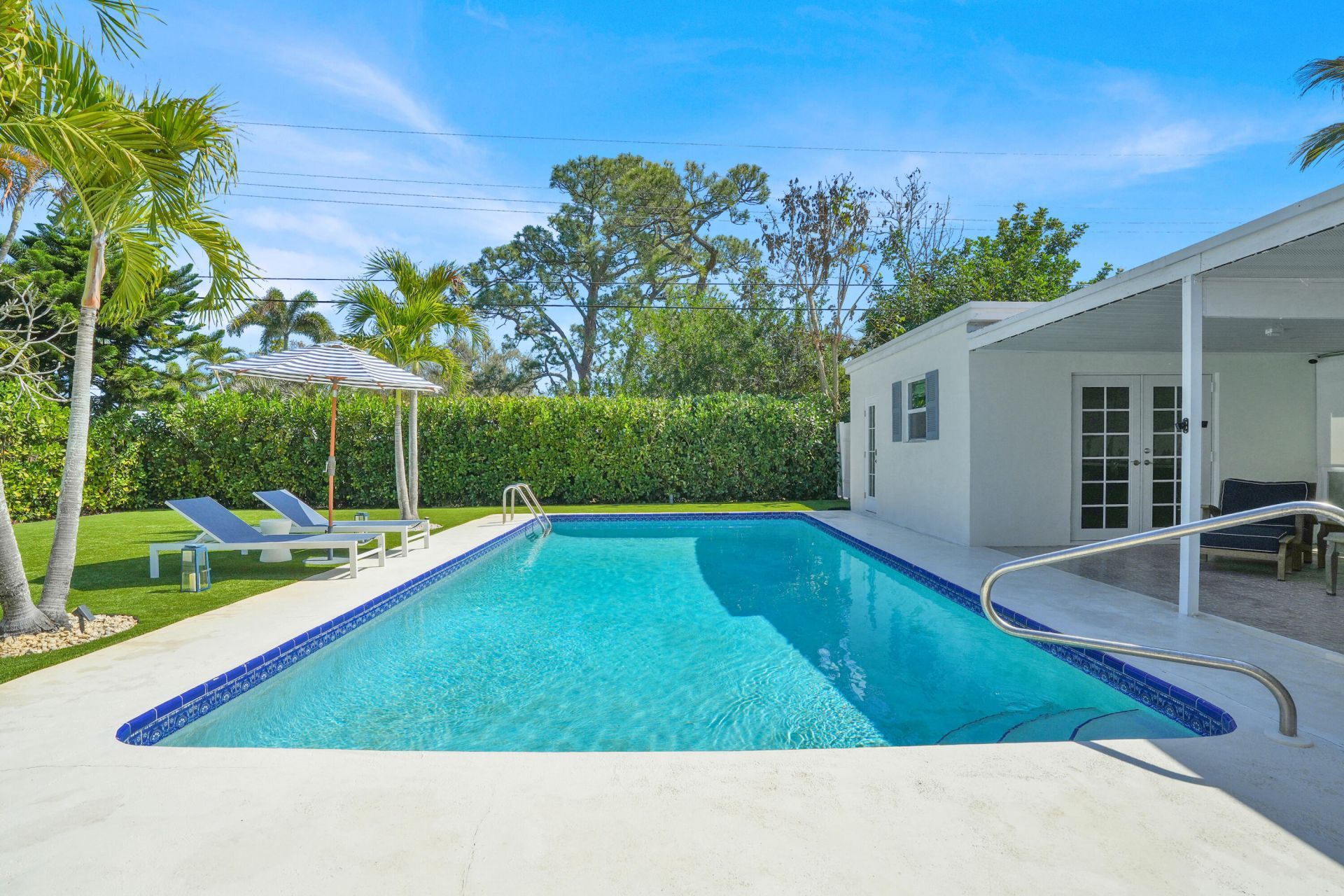 19256 Country Club Drive, Jupiter, FL 33469 Photo