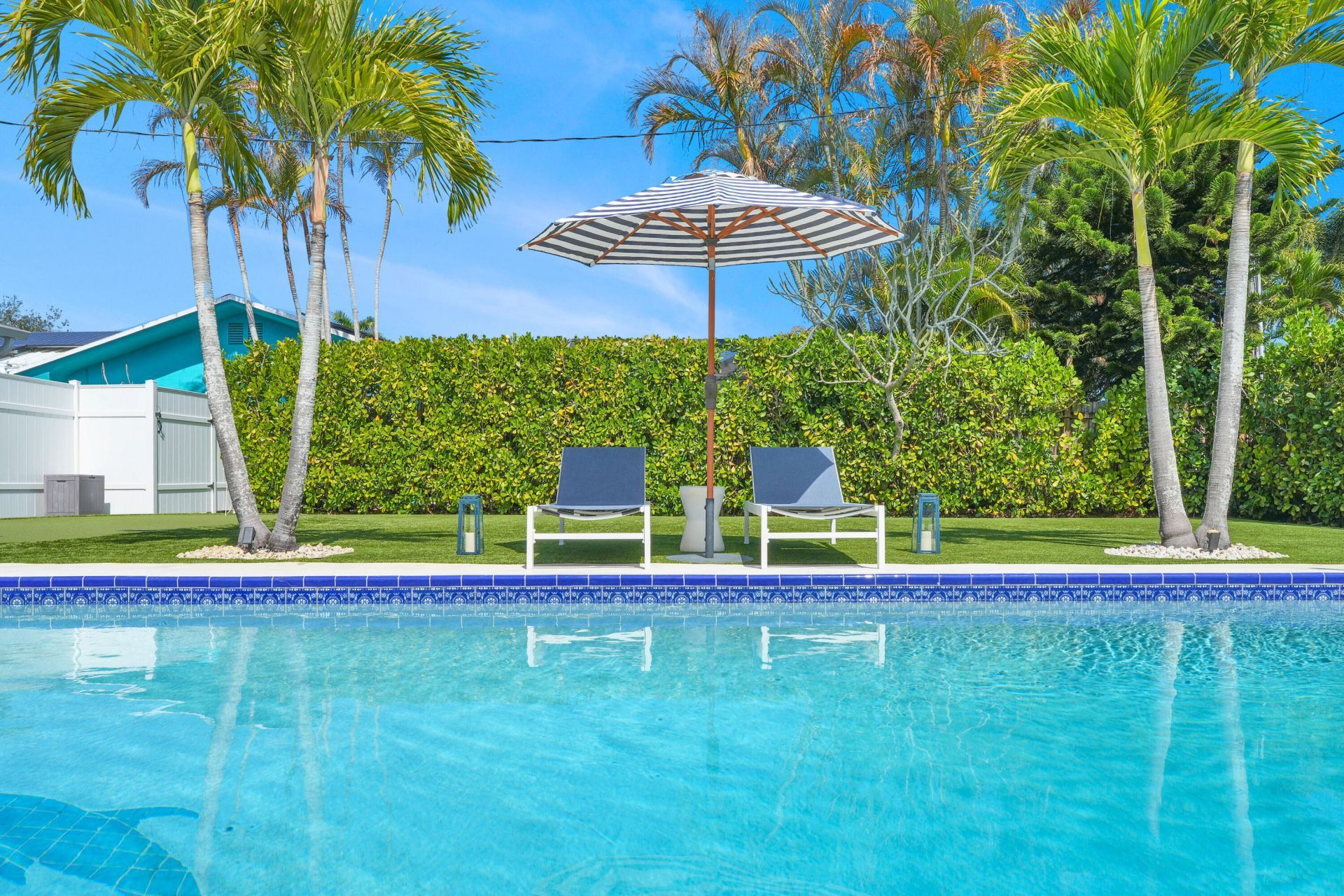 19256 Country Club Drive, Jupiter, FL 33469 Photo