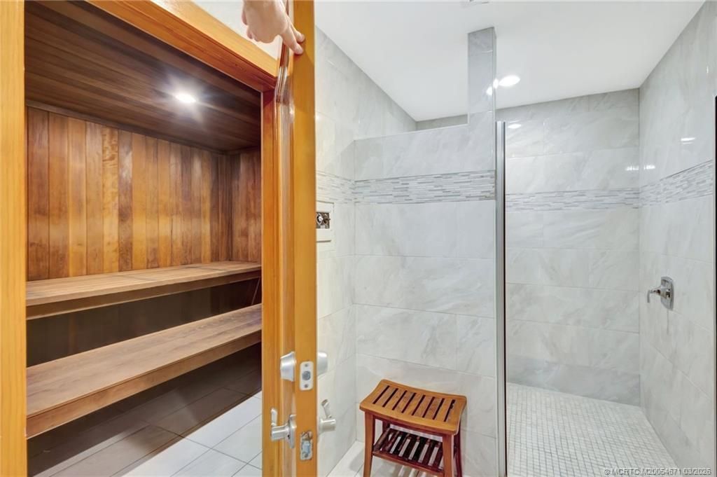 16 SE Turtle Creek Drive, Unit E, Jupiter, FL 33469 Photo