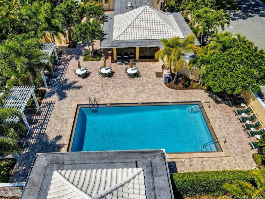 16 SE Turtle Creek Drive, Unit E, Jupiter, FL 33469 Photo