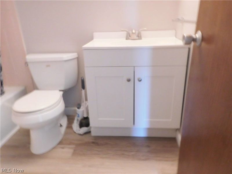 3080 N River Road, Unit J5, Warren, OH 44483 Photo 13