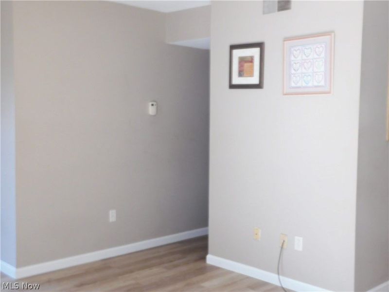 3080 N River Road, Unit J5, Warren, OH 44483 Photo 6