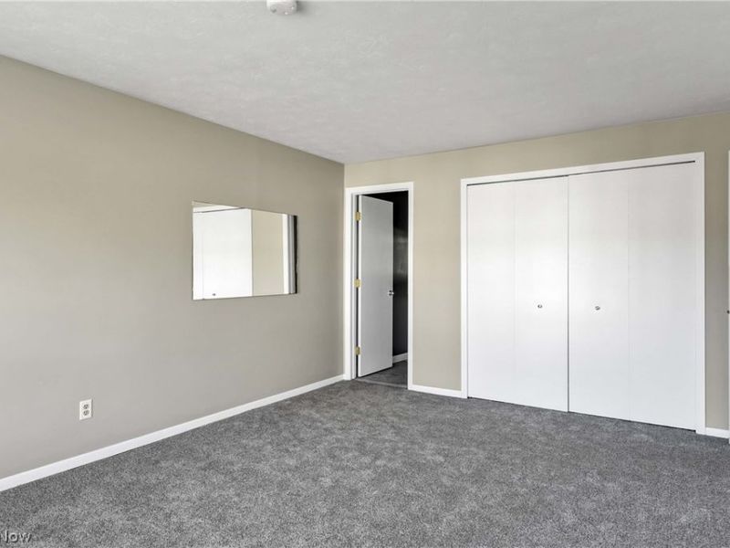 26179 Raintree Boulevard , Unit D8, Olmsted Falls, OH 44138 Photo 26