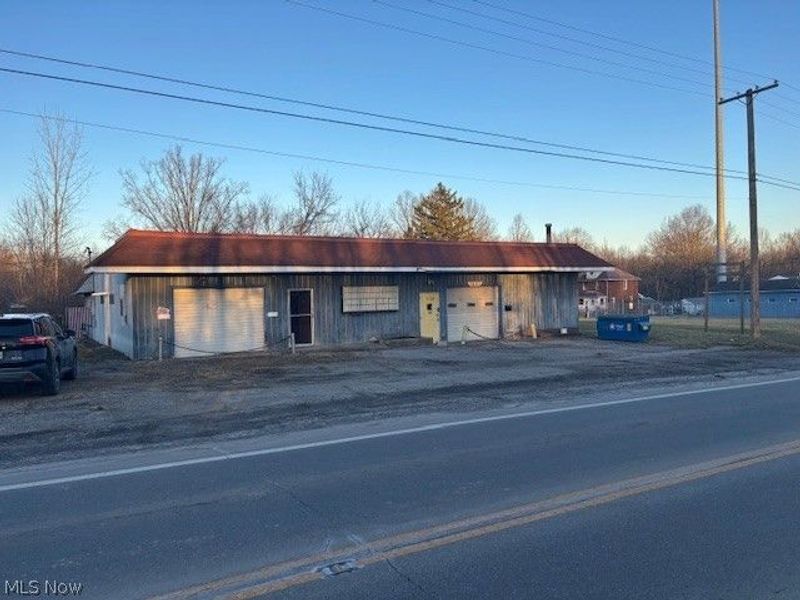 1667 N Main Street, Niles, OH 44446 Photo 1