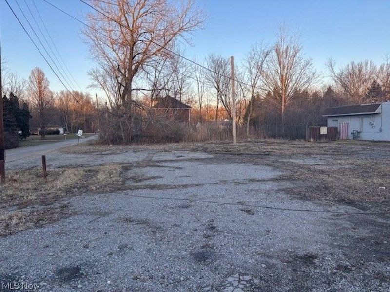 1667 N Main Street, Niles, OH 44446 Photo 12