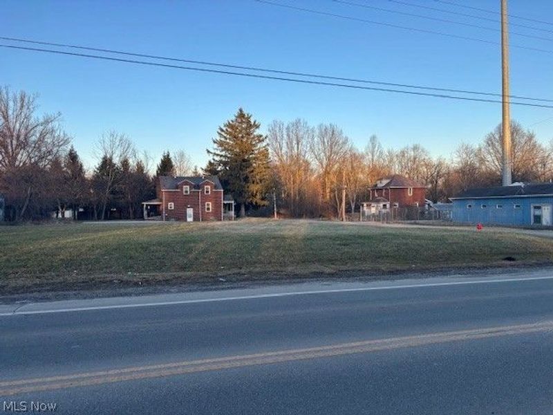 1667 N Main Street, Niles, OH 44446 Photo 13