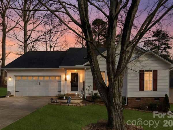 106 Kingsford Drive, Stanley, NC 28164