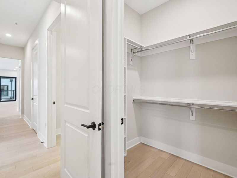 2867 Kobuk Drive , Unit 302, Columbus, OH 43228 Photo 23