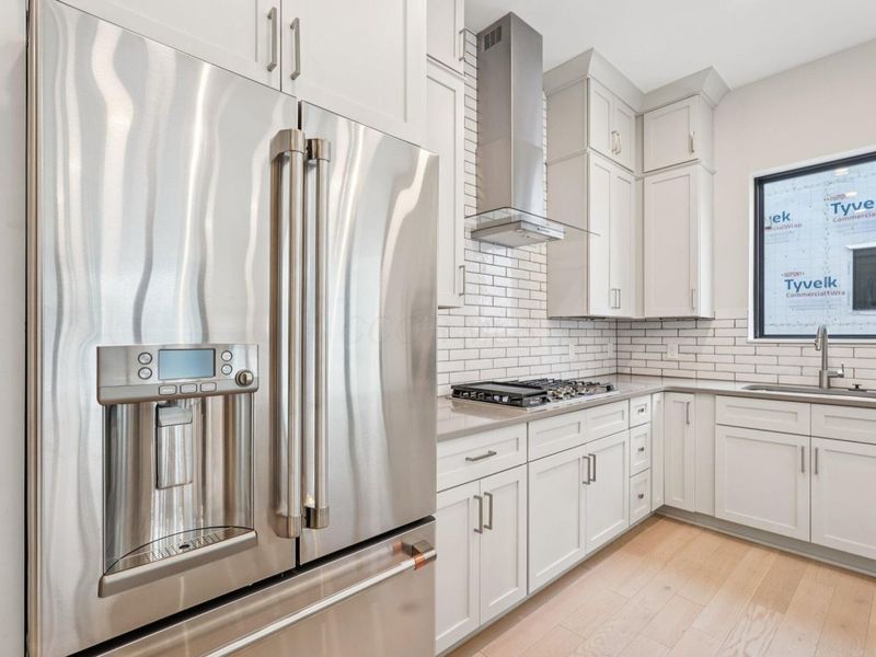 2867 Kobuk Drive , Unit 302, Columbus, OH 43228 Photo 6