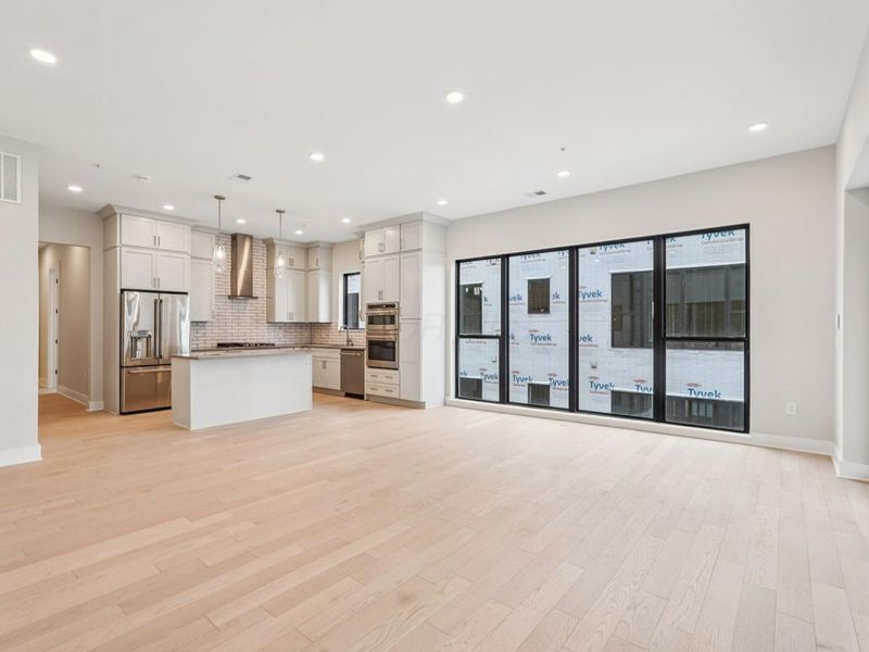 2867 Kobuk Drive , Unit 302, Columbus, OH 43228 Photo 8