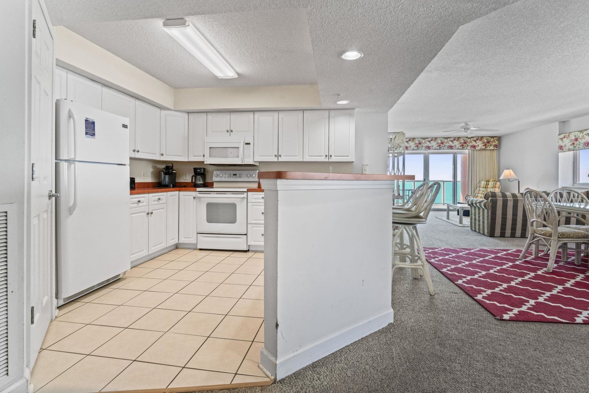 5700 N Ocean Blvd. Photo 10